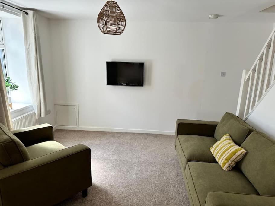 Stylish Miners Cottage At North Rd Porth  エクステリア 写真